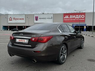 2015 Infiniti Q50 I, коричневый, 2199990 рублей, вид 4