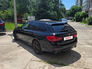 2019 BMW 5 серии 540d xDrive VII (G30/G31/G38), чёрный, 3400000 рублей, вид 4