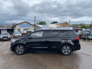 2018 Kia Carnival III, чёрный, 2900000 рублей, вид 3