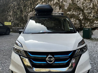 2019 Nissan Serena V (C27) Рестайлинг, белый, 2200000 рублей, вид 1
