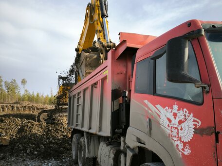 2008 FAW CA3250, красный, 1290000 рублей, вид 1