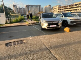 2018 Mitsubishi Eclipse Cross I, серебристый, 2100000 рублей, вид 3