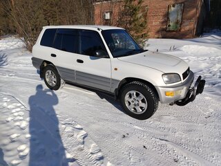 1997 Toyota RAV4 I (XA10), белый, 690000 рублей, вид 1