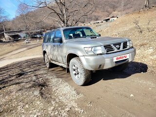 2001 Nissan Patrol V (Y61), серый, 1100000 рублей, вид 3