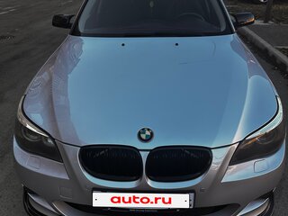 2005 BMW 5 серии 525i V (E60/E61), серебристый, 1350000 рублей, вид 3