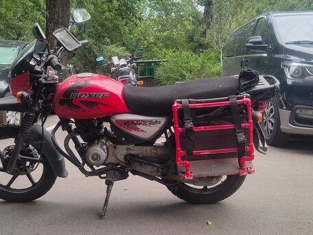 2022 Bajaj Boxer BM 150X, красный, 108000 рублей, вид 1