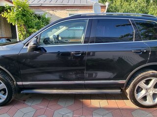 2012 Volkswagen Touareg II, чёрный, 3500000 рублей, вид 5