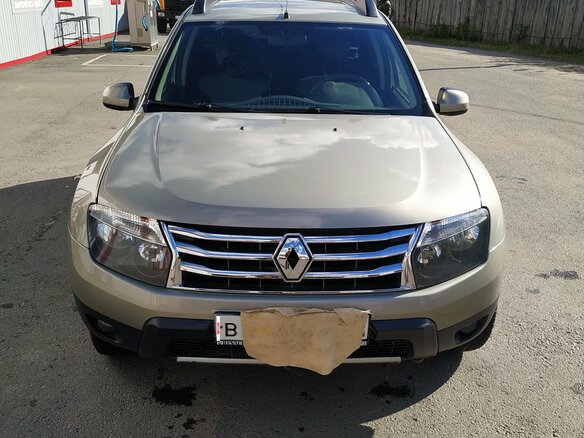 2012 Renault Duster I, бежевый, 890000 рублей