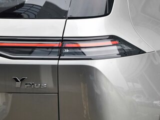 2026 Aion Y Plus 68.2 kWh, серебристый, 2223920 рублей, вид 5