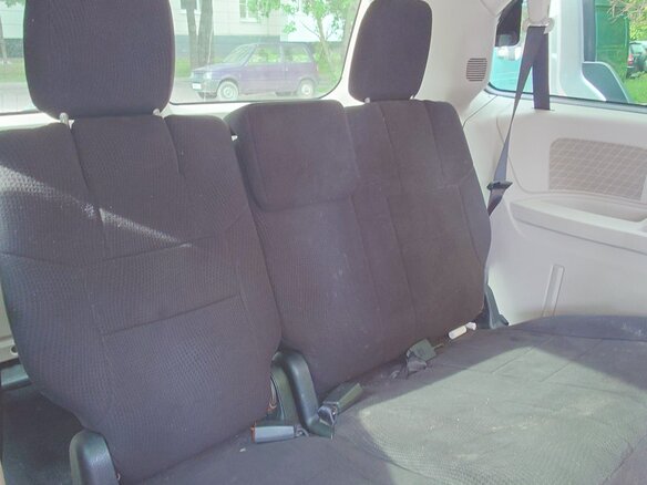 2011 Dodge Caravan Grand V, серый, 1349999 рублей - вид 12