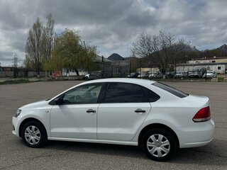 2014 Volkswagen Polo V, белый, 850000 рублей, вид 5