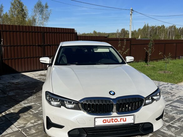 2021 BMW 3 серии 320i VII (G2x), белый, 3500000 рублей - вид 2