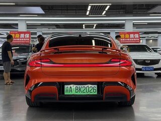 2024 Xiaomi SU7 Pro I, оранжевый, 5800000 рублей, вид 2