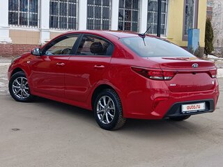 2020 Kia Rio IV, красный, 1500000 рублей, вид 4