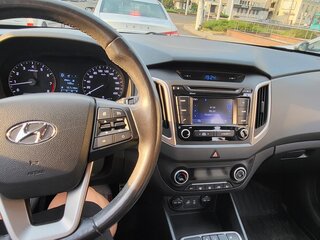 2018 Hyundai Creta I, бежевый, 1900000 рублей, вид 4