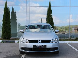 2013 Volkswagen Jetta VI, серебристый, 820000 рублей, вид 2