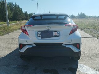 2019 Toyota C-HR I, белый, 1800000 рублей, вид 4