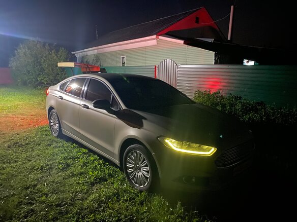 2016 Ford Mondeo V, бежевый - вид 3