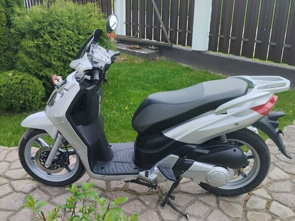 2010 Stels Outlander, серебристый, 80000 рублей - вид 2