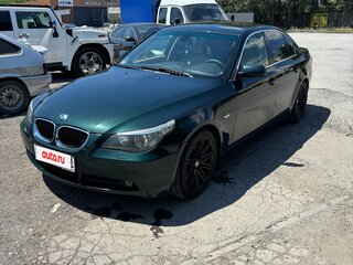 2004 BMW 5 серии 520i V (E60/E61), зелёный, 1300000 рублей, вид 1