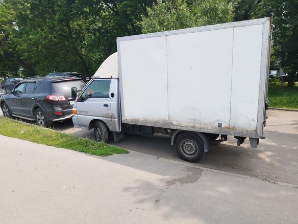 2012 Hyundai Porter, серебристый, 600000 рублей - вид 6