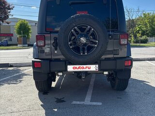 2016 Jeep Wrangler III (JK), серый, 4950000 рублей, вид 4
