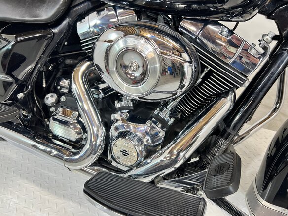 2011 Harley-Davidson Road King, чёрный, 710000 рублей - вид 17