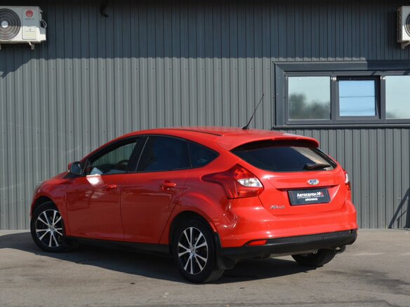 2012 Ford Focus III, красный - вид 6