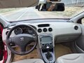 2008 Peugeot 308 I, красный, 380000 рублей - вид 9