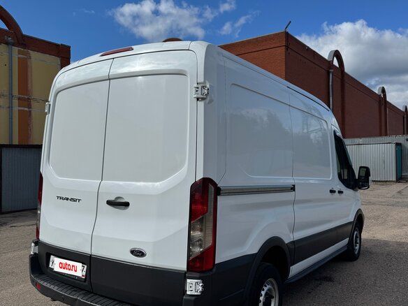 2017 Ford Transit, белый, 1790000 рублей - вид 4