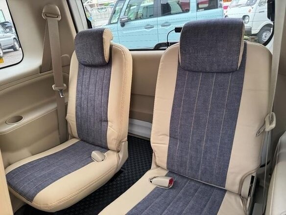 2013 Toyota Sienta I Рестайлинг 2, белый, 694911 рублей - вид 17