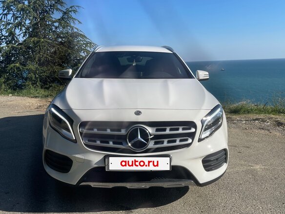 2018 Mercedes-Benz GLA 200 I (X156) Рестайлинг, белый, 3050000 рублей - вид 3