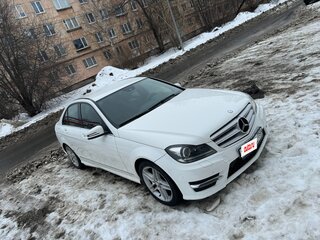 2013 Mercedes-Benz C-Класс 250 III (W204) Рестайлинг, белый, 1590000 рублей, вид 2