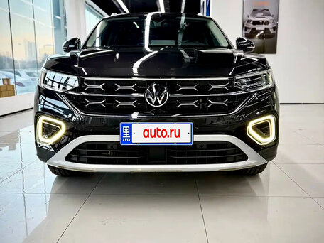 2023 Volkswagen Tayron I Рестайлинг, чёрный, 2380000 рублей, вид 2
