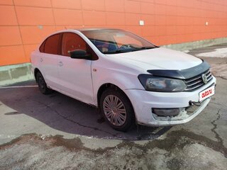 2018 Volkswagen Polo V Рестайлинг, белый, 350000 рублей, вид 1