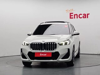 2024 BMW X1 18d sDrive III (U11/U12), белый, 5180843 рублей, вид 2