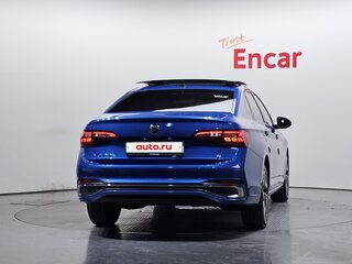 2022 Volkswagen Jetta VII Рестайлинг, синий, 2055000 рублей, вид 4