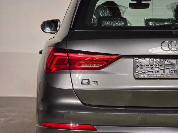 2026 Audi Q3 35 TFSI II (F3), серый - вид 13