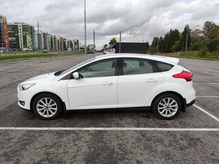 2018 Ford Focus III Рестайлинг, белый, 1200000 рублей, вид 4