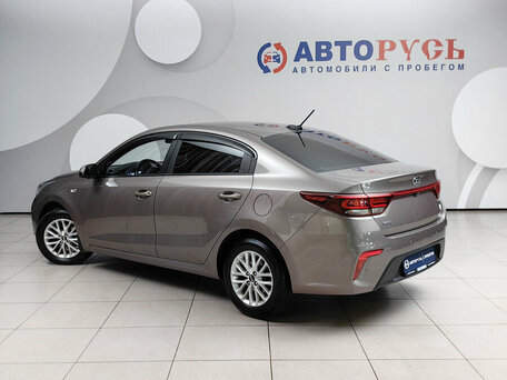 2020 Kia Rio IV, коричневый, 1568000 рублей, вид 2