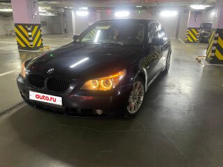 2004 BMW 5 серии 520i V (E60/E61), синий, 850000 рублей, вид 2