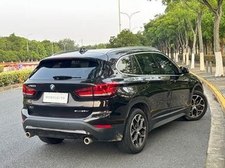 2022 BMW X1 Long 20Li sDrive II (F48) Рестайлинг, чёрный, 1850000 рублей, вид 3