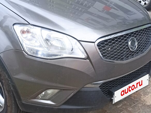 2011 SsangYong Actyon II, коричневый, 650000 рублей - вид 10