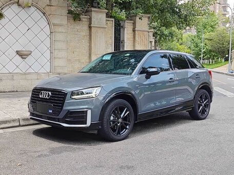 Audi Q2 I