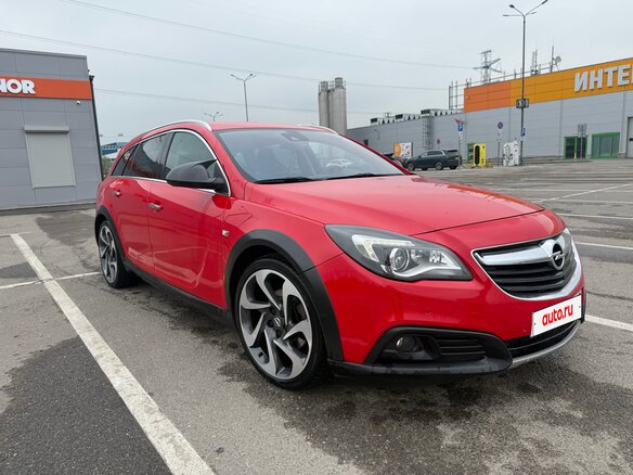 2014 Opel Insignia Country Tourer I Рестайлинг, красный, 1400000 рублей - вид 2
