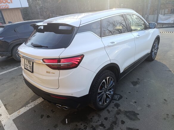 2021 Geely Coolray I, белый, 1430000 рублей - вид 2
