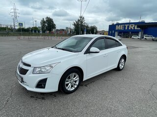 2014 Chevrolet Cruze I Рестайлинг, белый, 800000 рублей, вид 1