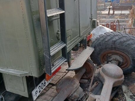 1990 ГАЗ 66, зелёный, 800000 рублей, вид 5