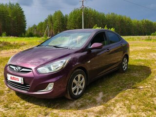 2011 Hyundai Solaris I, фиолетовый, 600000 рублей, вид 3