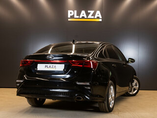 2020 Kia Cerato IV, чёрный, 1369000 рублей, вид 4